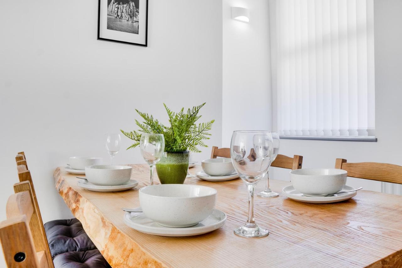Cosy 3 Bedroom House Near Anfield Stadium Liverpool Bagian luar foto